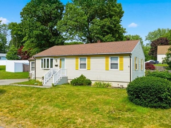 22 Monterey Drive, Methuen, MA 01844