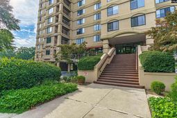 1600 Park Circle photo 4