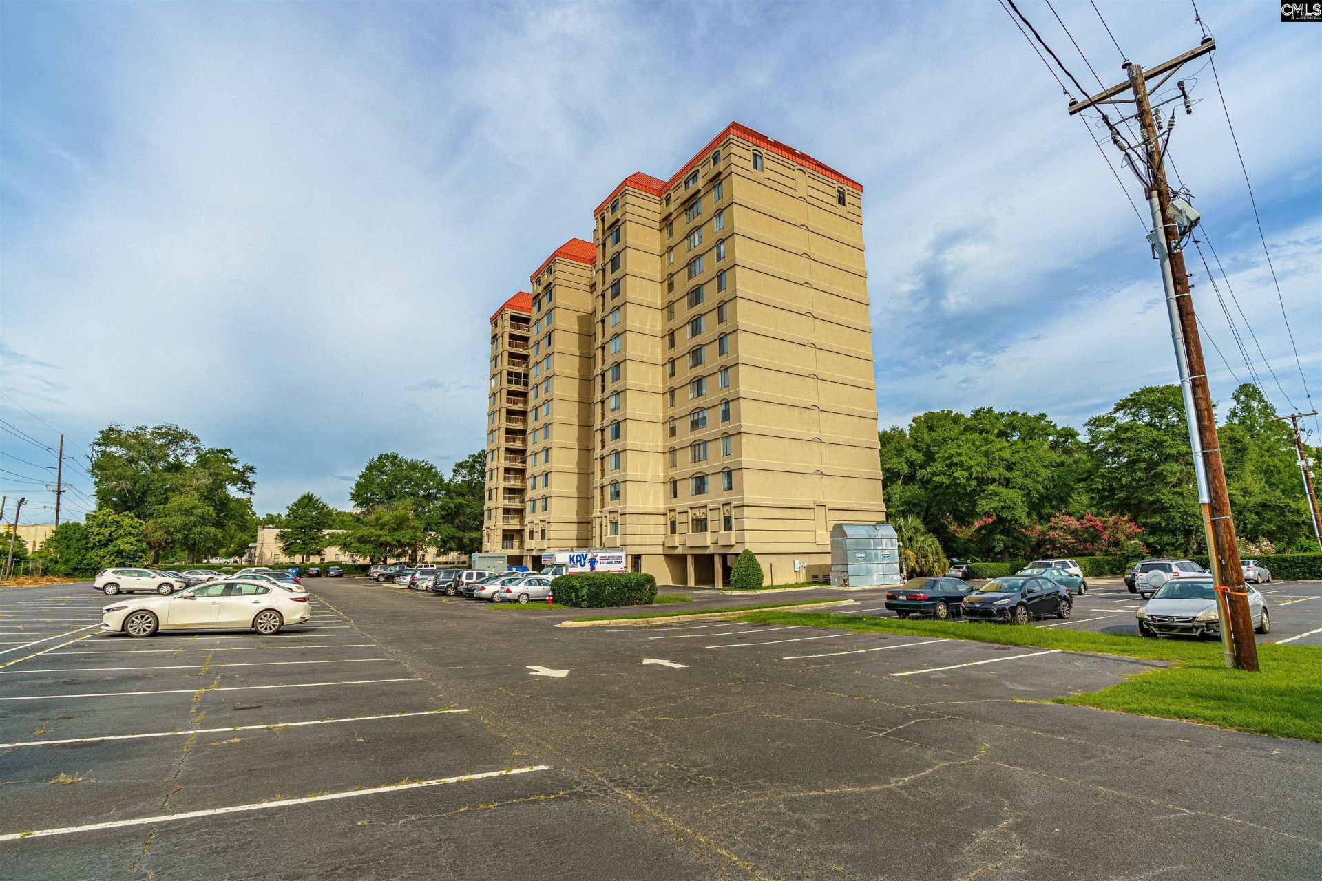 1600 Park Circle Photo 5