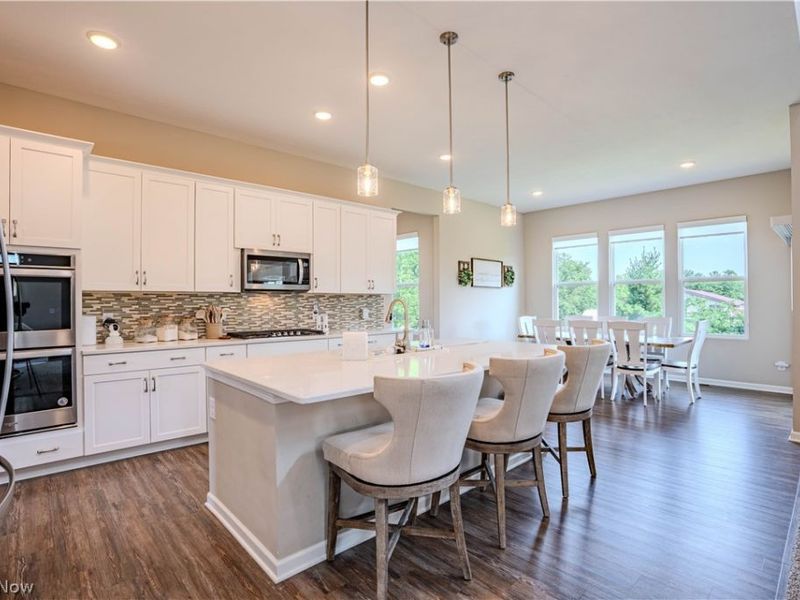 12560 Treeline Trail, North Royalton, OH 44133 Photo 17