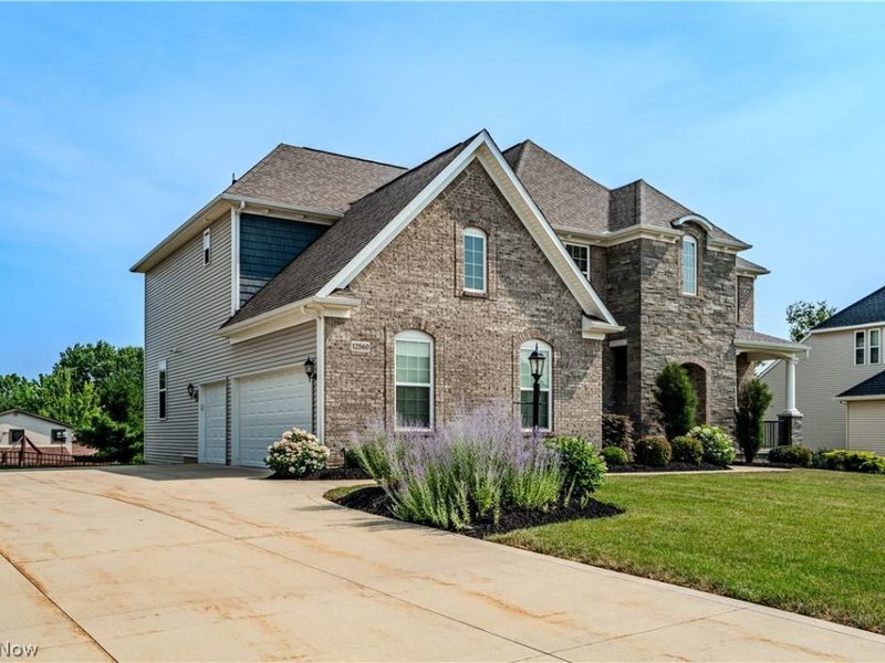 12560 Treeline Trail, North Royalton, OH 44133 Photo 5