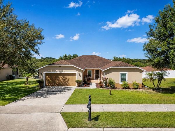 2388 YELLOW GRASS COURT, APOPKA, FL 32712