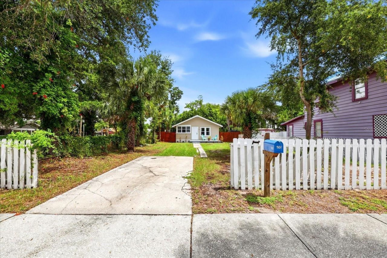 1161 Newton Avenue S, Saint Petersburg, FL 33705 Photo