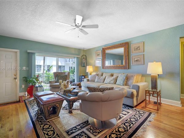 1160 103rd St , Unit 6, Bay Harbor Islands, FL 33154