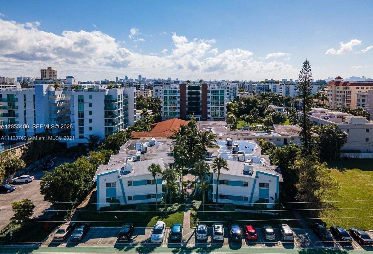 1160 103rd St, Unit 6, Bay Harbor Islands, FL 33154 Photo