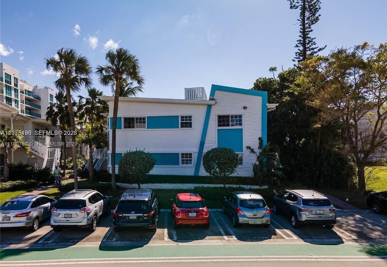 1160 103rd St, Unit 6, Bay Harbor Islands, FL 33154 Photo