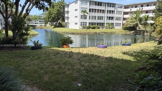 1660 NE 191st St , Unit 110-1, Miami, FL 33179 Photo