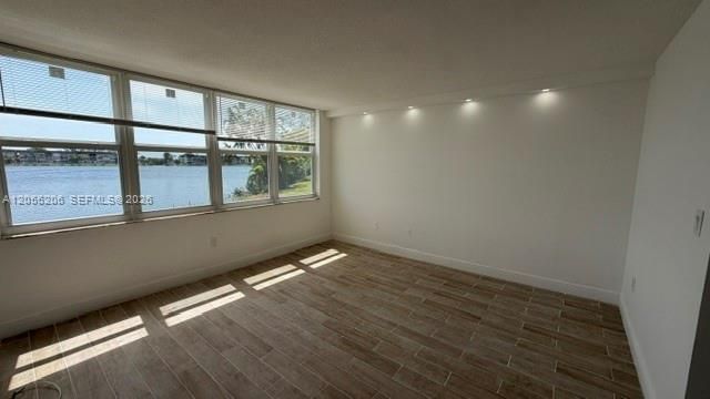 1660 NE 191st St , Unit 110-1, Miami, FL 33179 Photo