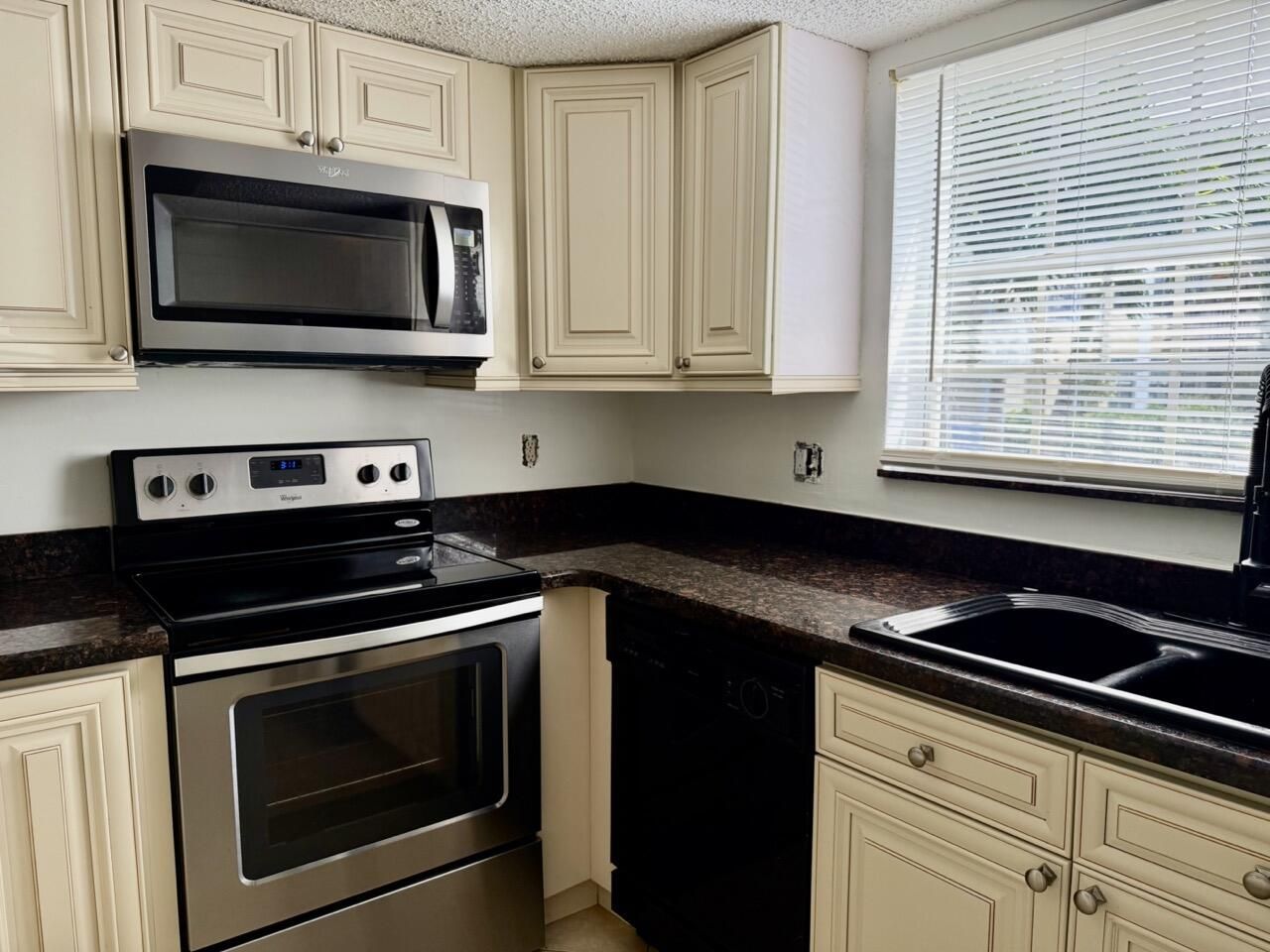 6308 La Costa Drive, Unit D, Boca Raton, FL 33433 Photo
