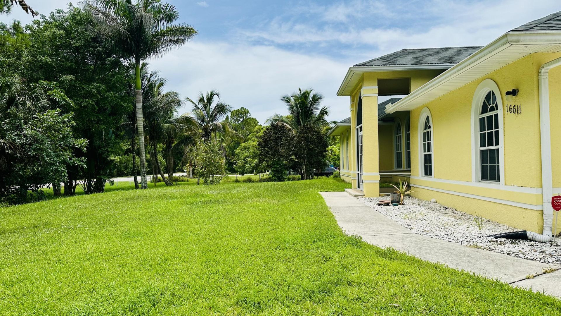 16611 68th Street N, The Acreage, FL 33470 Photo