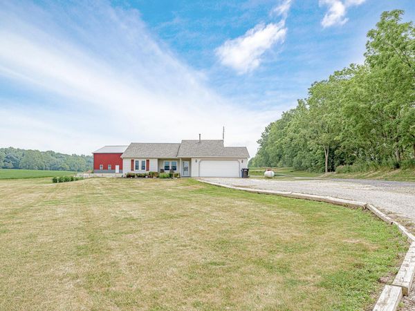 5010 N 550 W Road, Columbia City, IN 46725