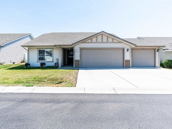 1004 N Marcus Ln, Spokane Valley, WA 99216