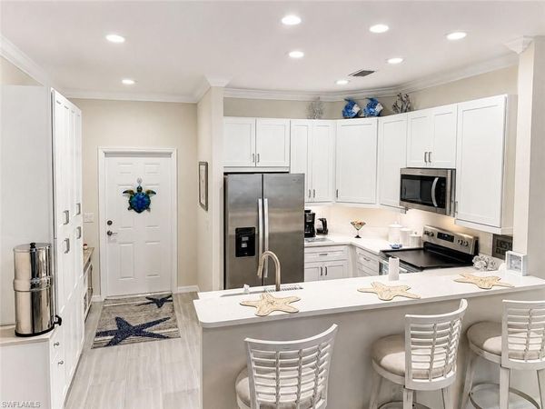 1137 Winding Pines CIR , Unit 205, CAPE CORAL, FL 33909
