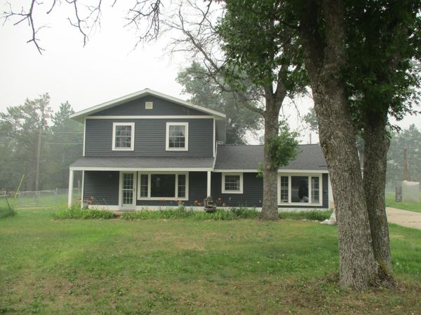 623 E M-72, Grayling, MI 49738