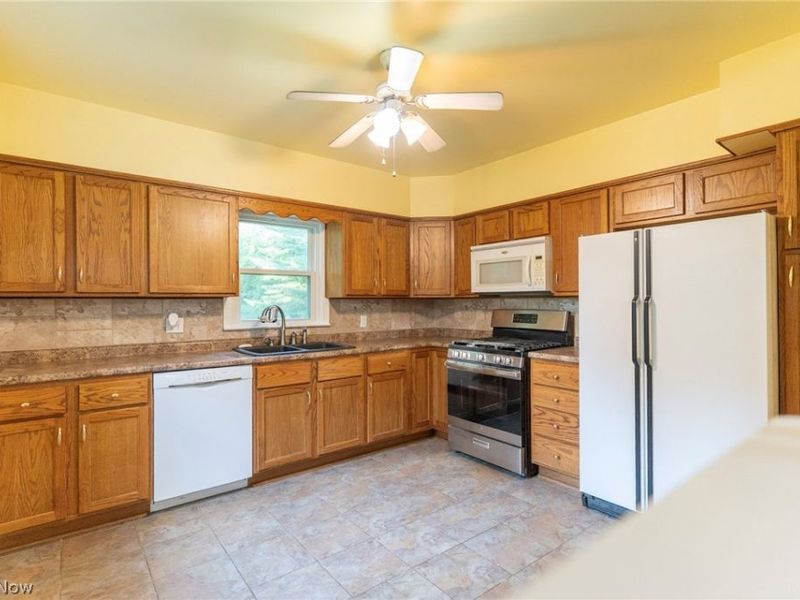 5510 Park Road, Leavittsburg, OH 44430 Photo 5