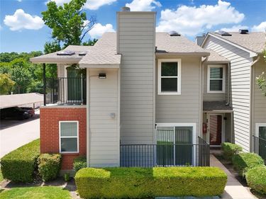 6900 Skillman Street , Unit 205, Dallas, TX 75231