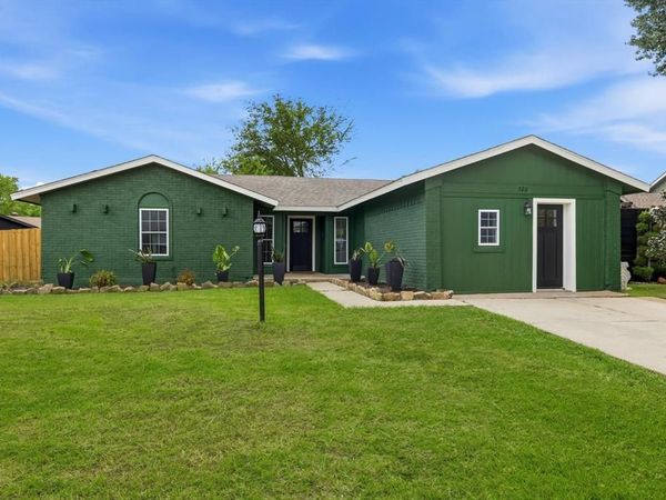 526 Village Drive, Lewisville, TX 75067