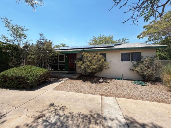 2911 Madeira Drive NE, Albuquerque, NM 87110