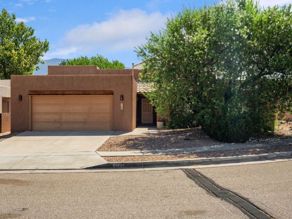 9100 Silverwood Drive NE, Albuquerque, NM 87113
