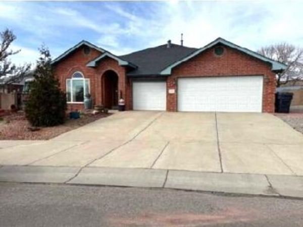 9201 Jill Patricia Street NW, Albuquerque, NM 87114