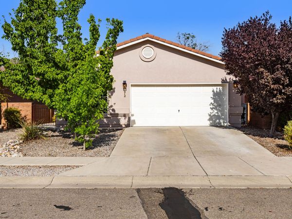 1912 Count Fleet Street SE, Albuquerque, NM 87123