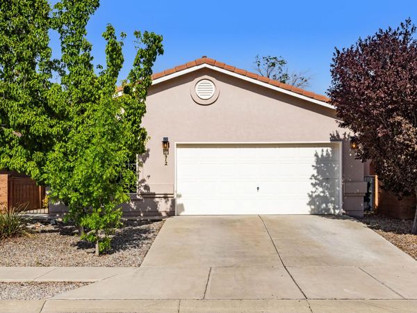 1912 Count Fleet Street SE, Albuquerque, NM 87123