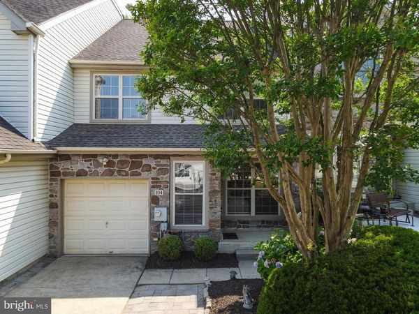 104 SUFFIELD COURT, CHALFONT, PA 18914