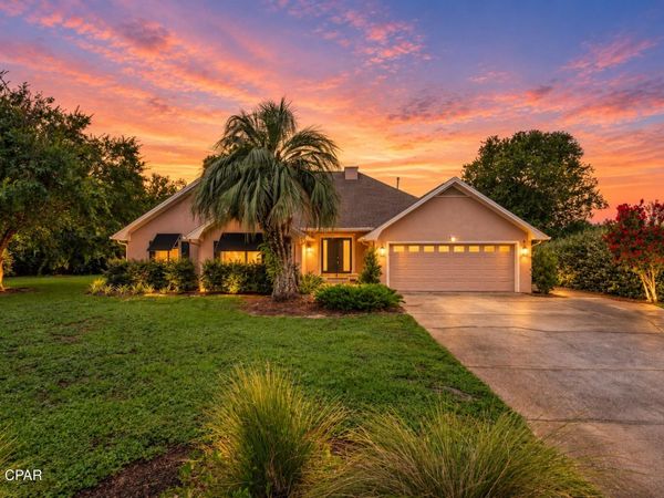 203 Bunker Lane, Panama City Beach, FL 32408