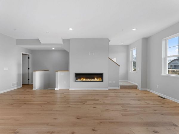 1523 Trellis Lane, West Saint Paul, MN 55118