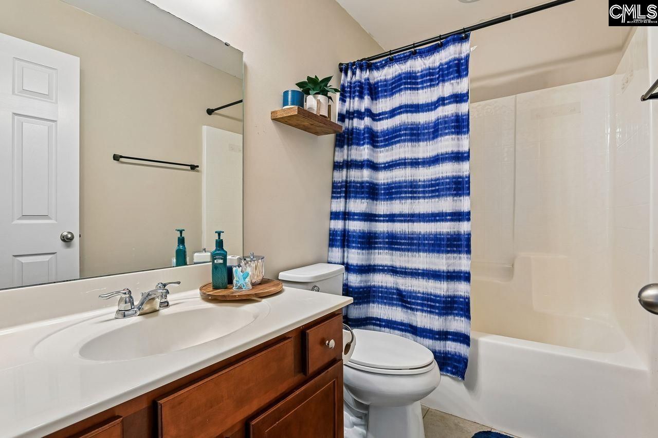243 Emerald Isle Drive  Photo 27