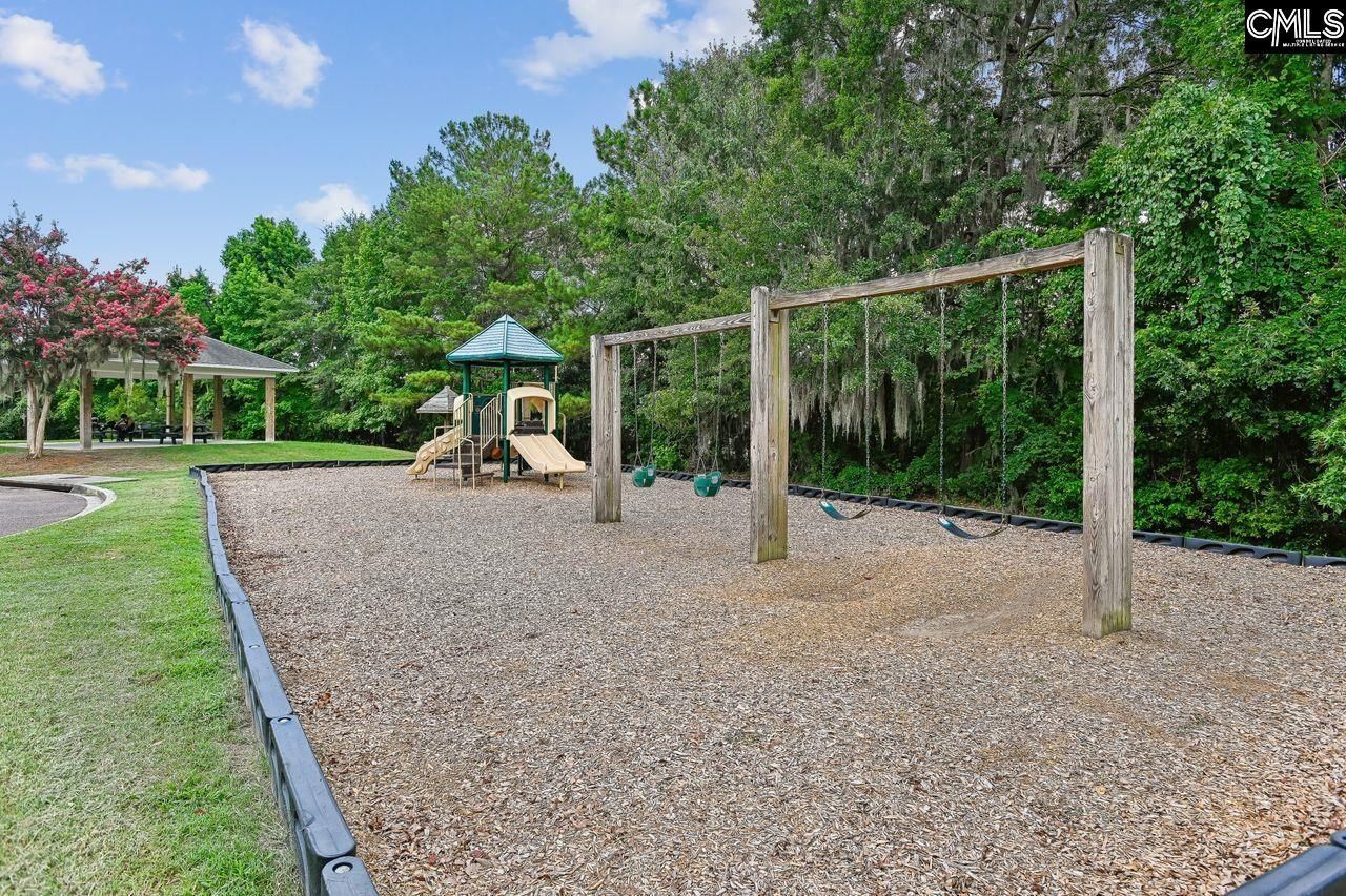 243 Emerald Isle Drive  Photo 41
