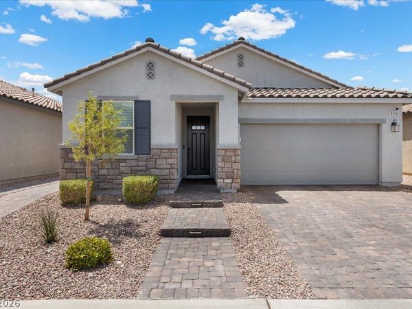 8949 Lucky Crest Street, Las Vegas, NV 89113