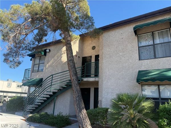 530 Elm Drive , Unit 201, Las Vegas, NV 89169