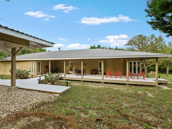 212 County Road 229 RD, Briggs, TX 78608