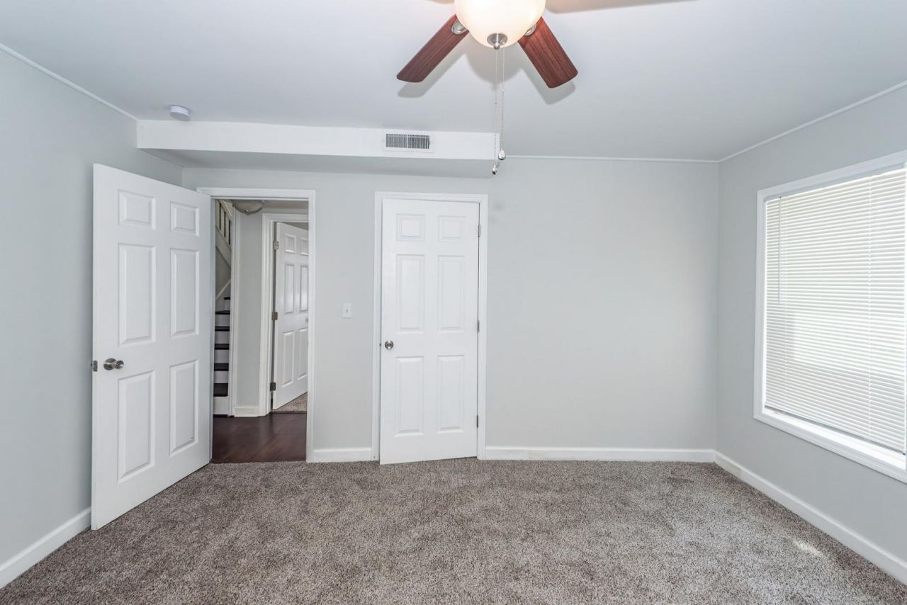 113 Trescott Court Photo 28