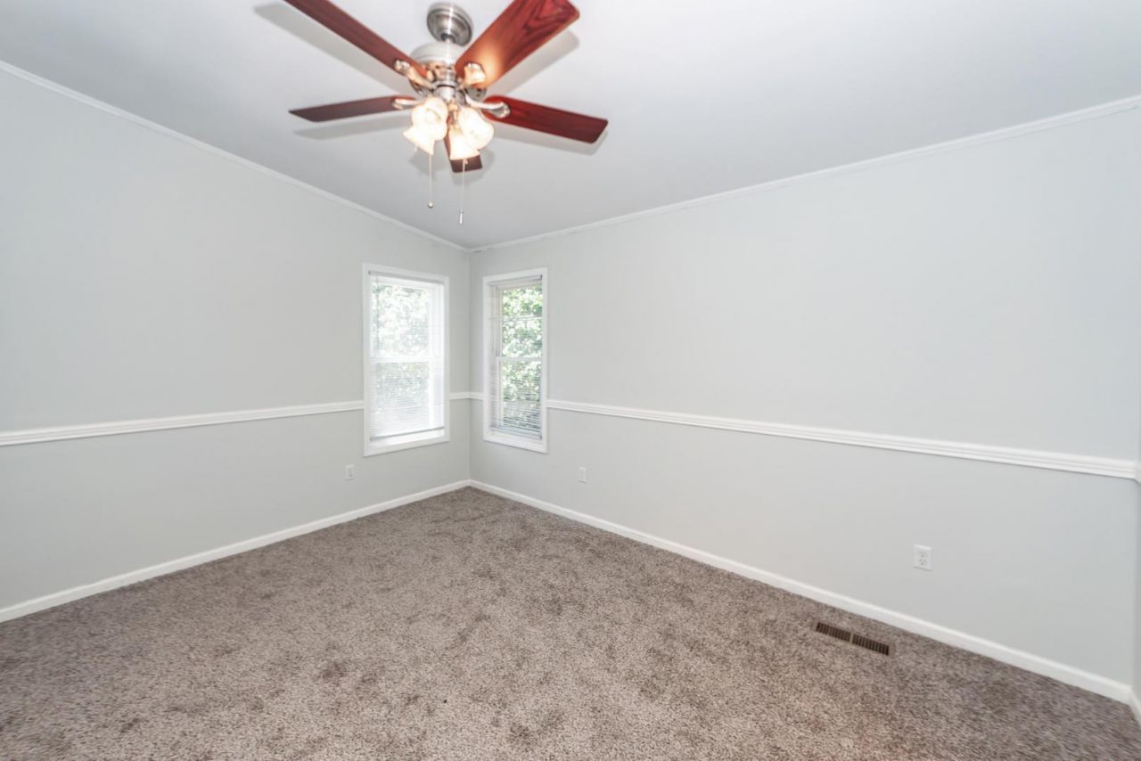 113 Trescott Court Photo 36