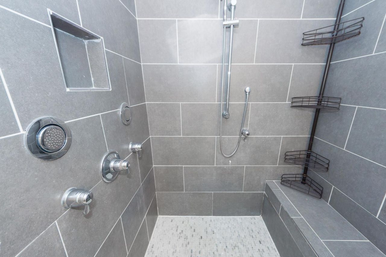 113 Trescott Court Photo 39