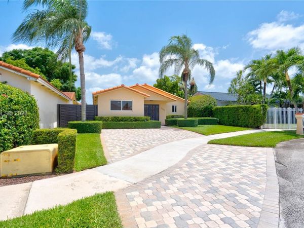 13463 SW 39th Ln , Unit ., Miami, FL 33175