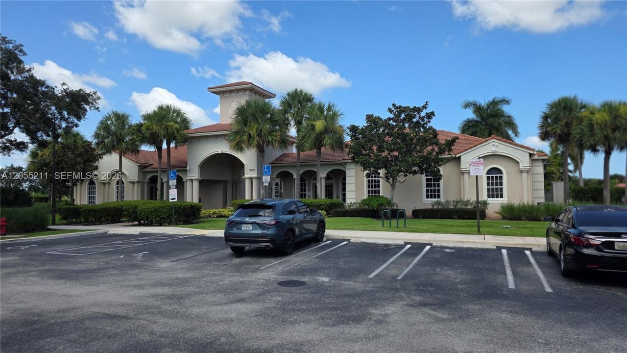 6769 Heritage Grande, Unit 201, Boynton Beach, FL 33437 Photo