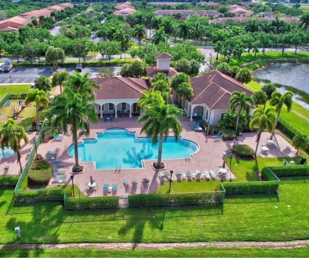 6769 Heritage Grande, Unit 201, Boynton Beach, FL 33437 Photo