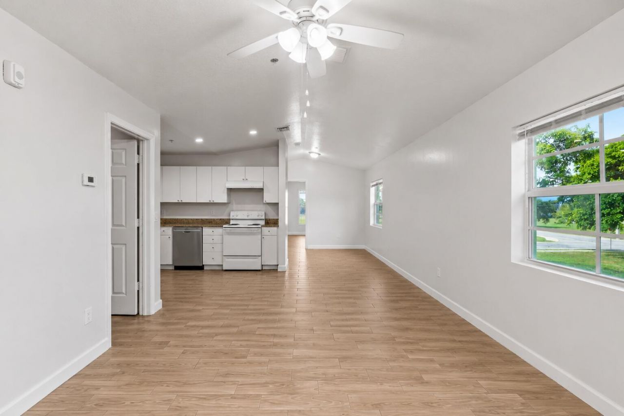 56 W 12th Street, Unit C, Riviera Beach, FL 33404 Photo