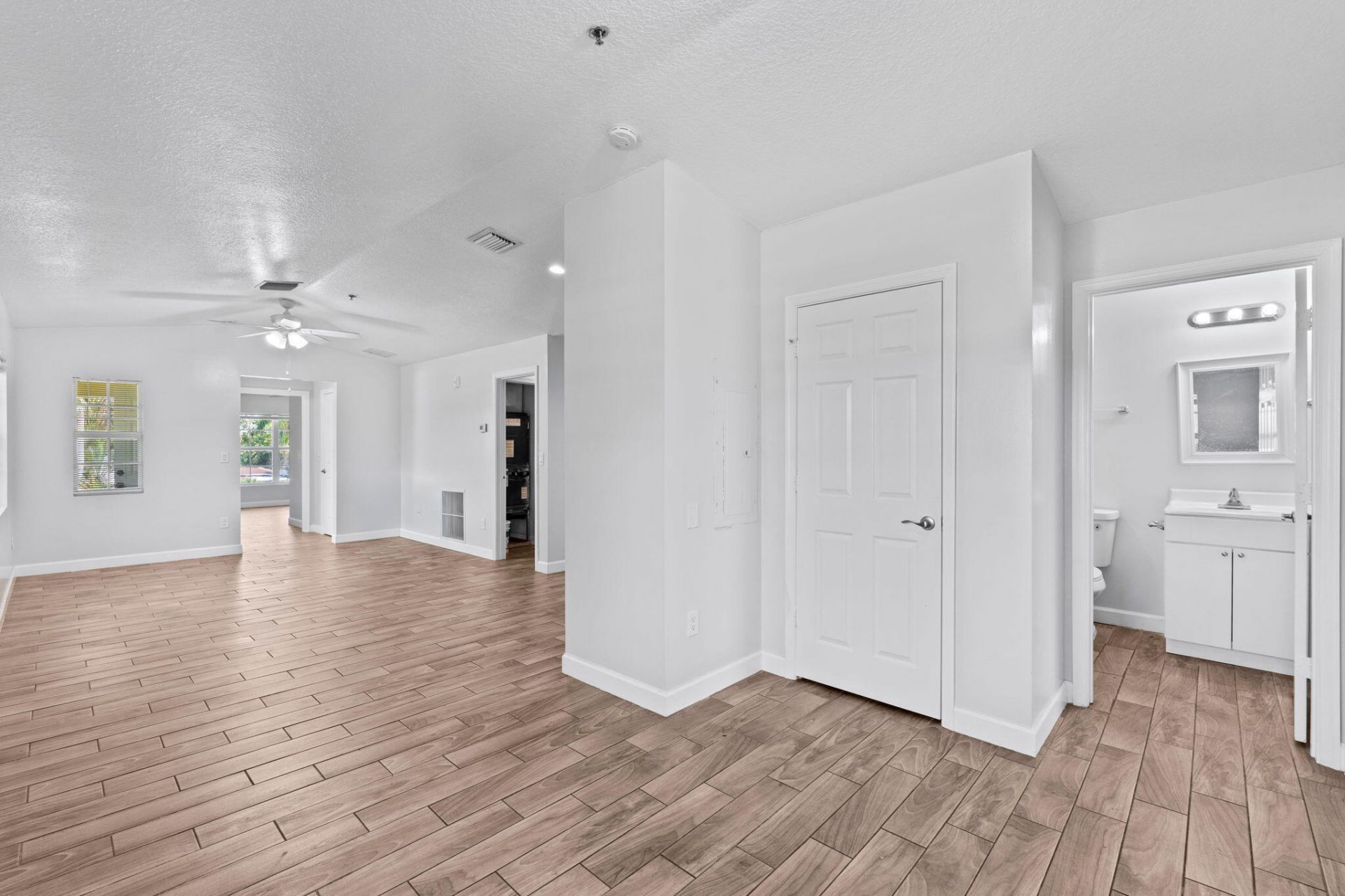 56 W 12th Street, Unit C, Riviera Beach, FL 33404 Photo