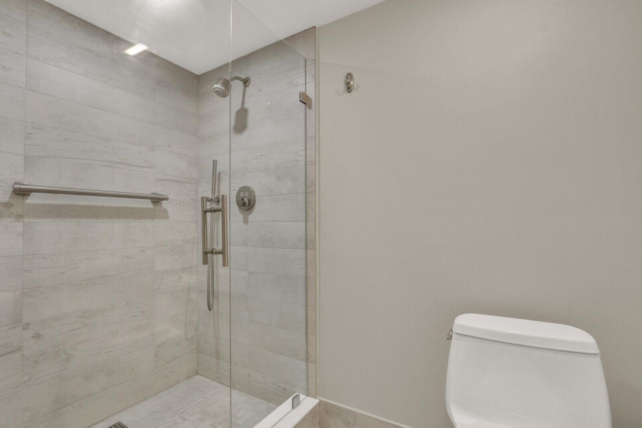 701 Seafarer Circle, Unit 105, Jupiter, FL 33477 Photo