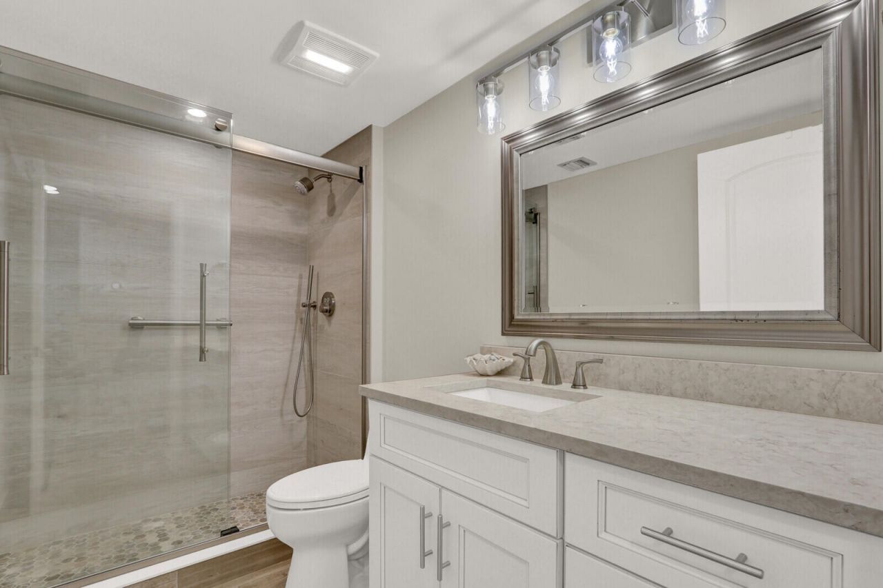 701 Seafarer Circle, Unit 105, Jupiter, FL 33477 Photo