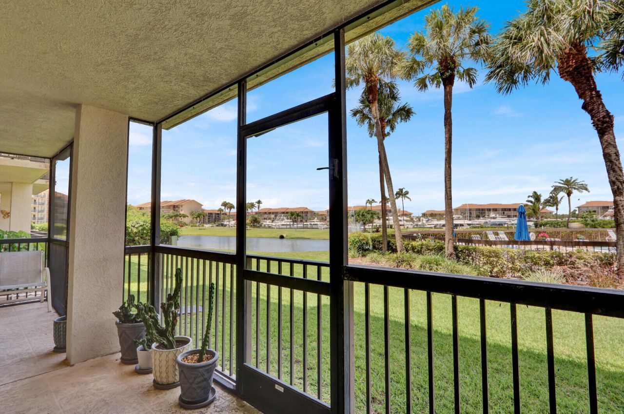 701 Seafarer Circle, Unit 105, Jupiter, FL 33477 Photo