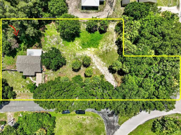 1920 N 48th Street, Fort Pierce, FL 34947