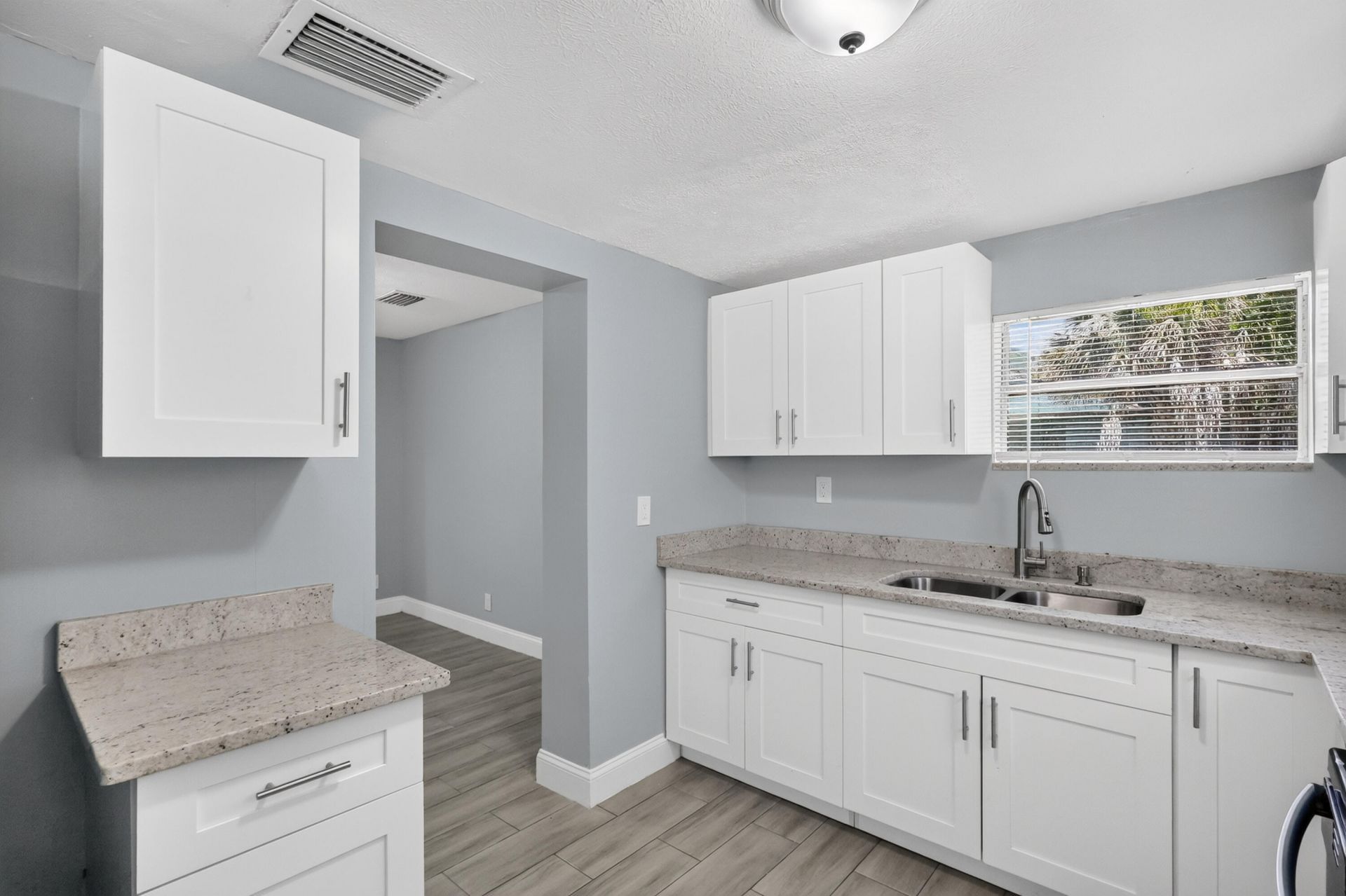 1920 N 48th Street, Fort Pierce, FL 34947 Photo