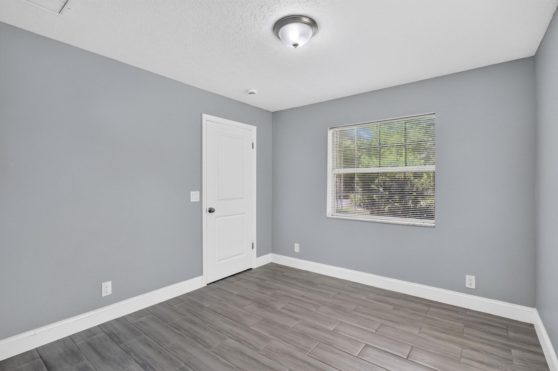 1920 N 48th Street, Fort Pierce, FL 34947 Photo