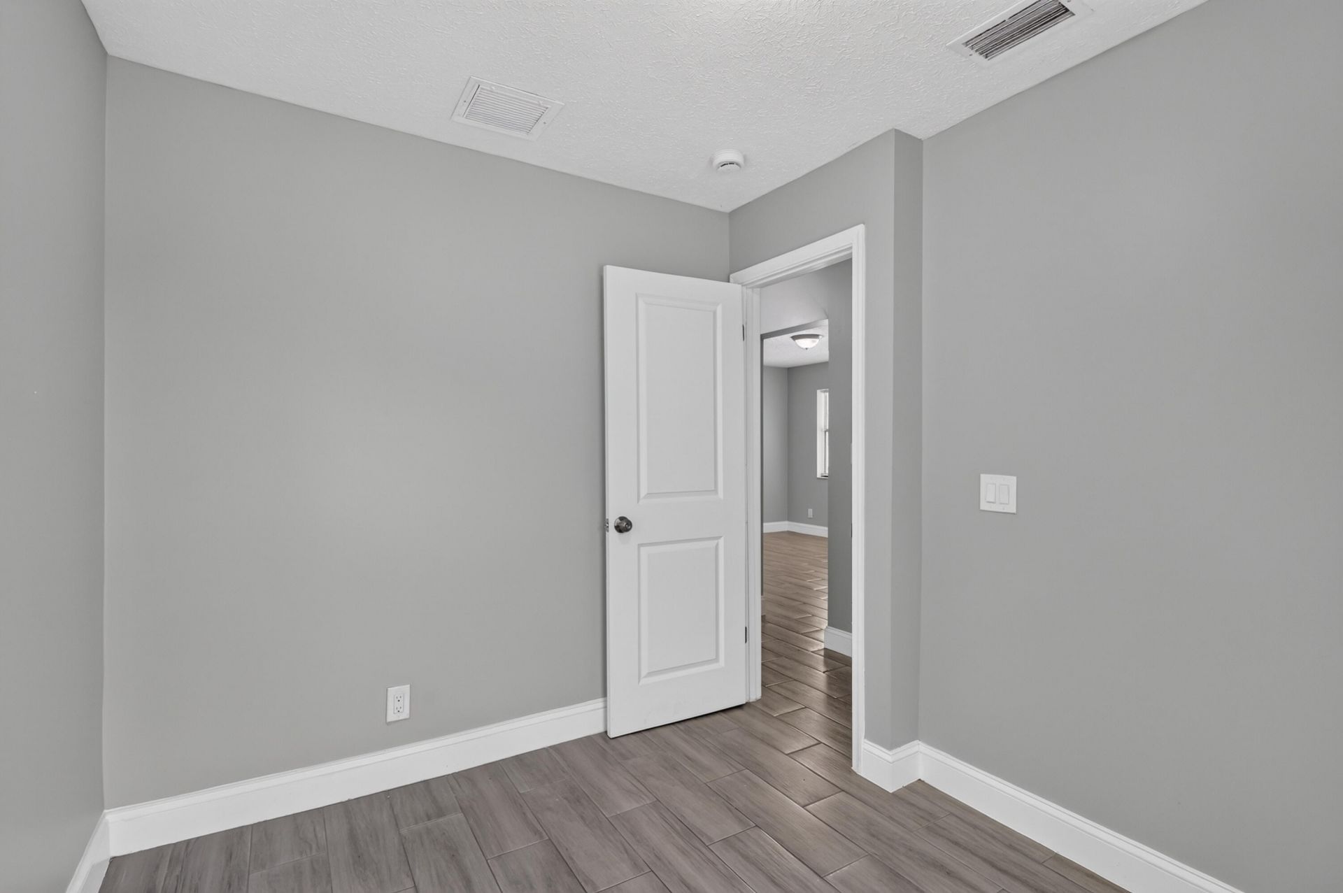 1920 N 48th Street, Fort Pierce, FL 34947 Photo
