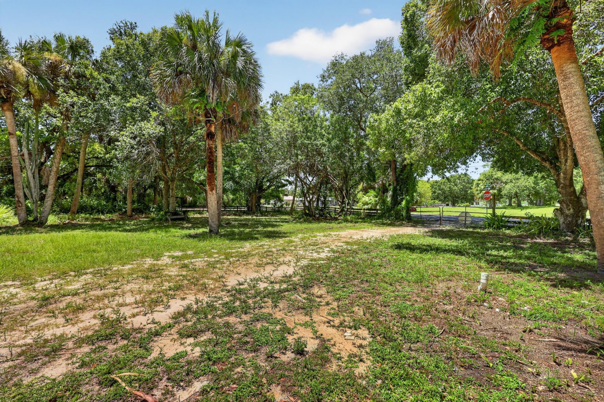 1920 N 48th Street, Fort Pierce, FL 34947 Photo
